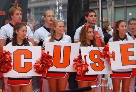 Syracuse-cheerleaders_medium
