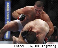 Shogun Rua knocks out Forrest Griffin at UFC Rio.